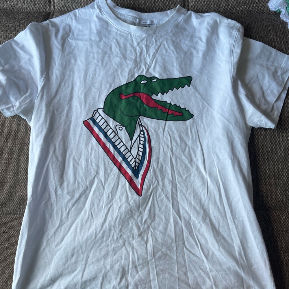 Lacoste white tee w/ big alligator